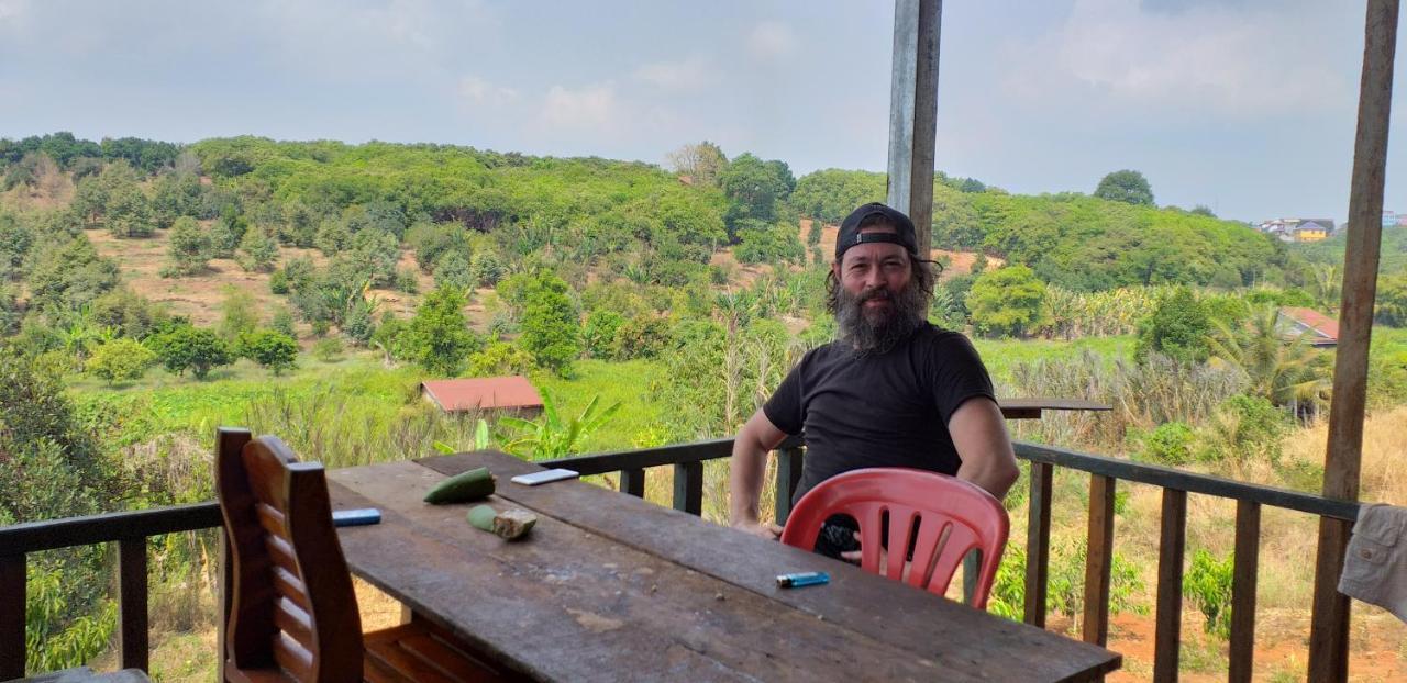 Srey Leap Homestay Banlung Εξωτερικό φωτογραφία